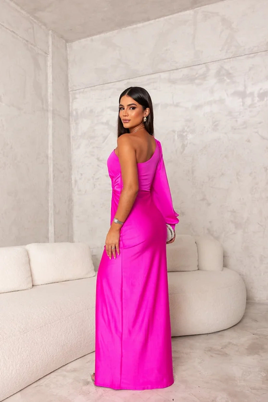 Anna - Elegantní dámské šaty s siluetou