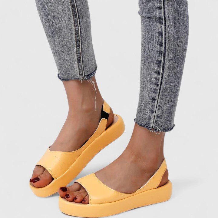 Emrynn™ | Ortopedické sandály
